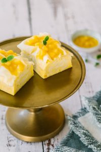 Štrukelj mango z jogurtom