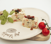 Veganski štrukelj caprese